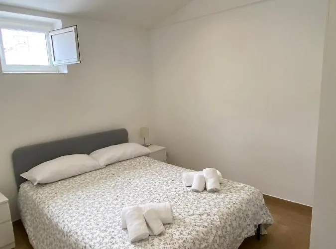 Apartment Three Kings Neapel